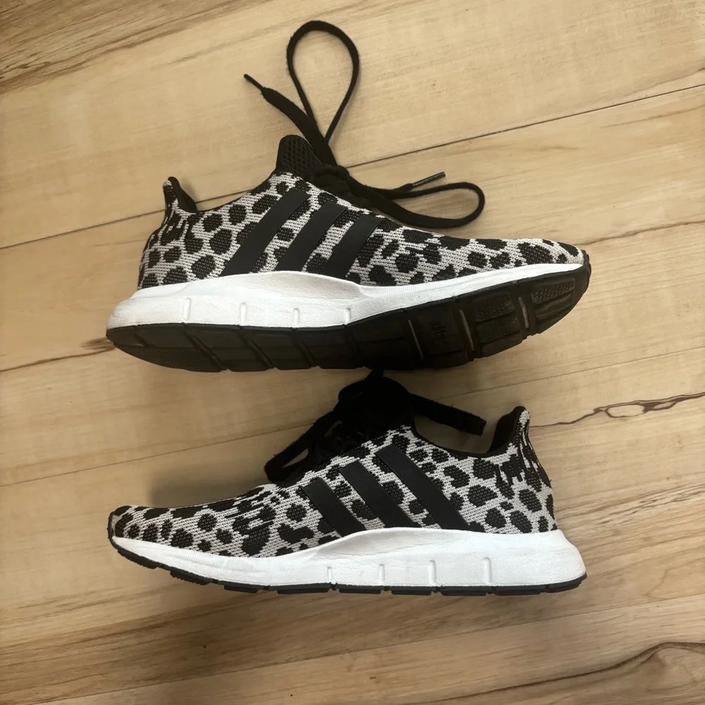 Adidas Women’s 6.5 Leopard Running Shoes. Swift. So cute